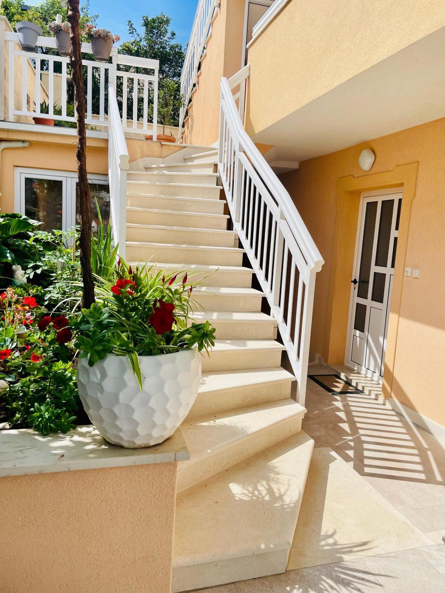 Apartments Sunny Elza هفار المظهر الخارجي الصورة